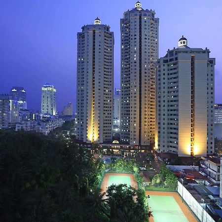 Aryaduta Suite Semanggi Jakarta Buitenkant foto